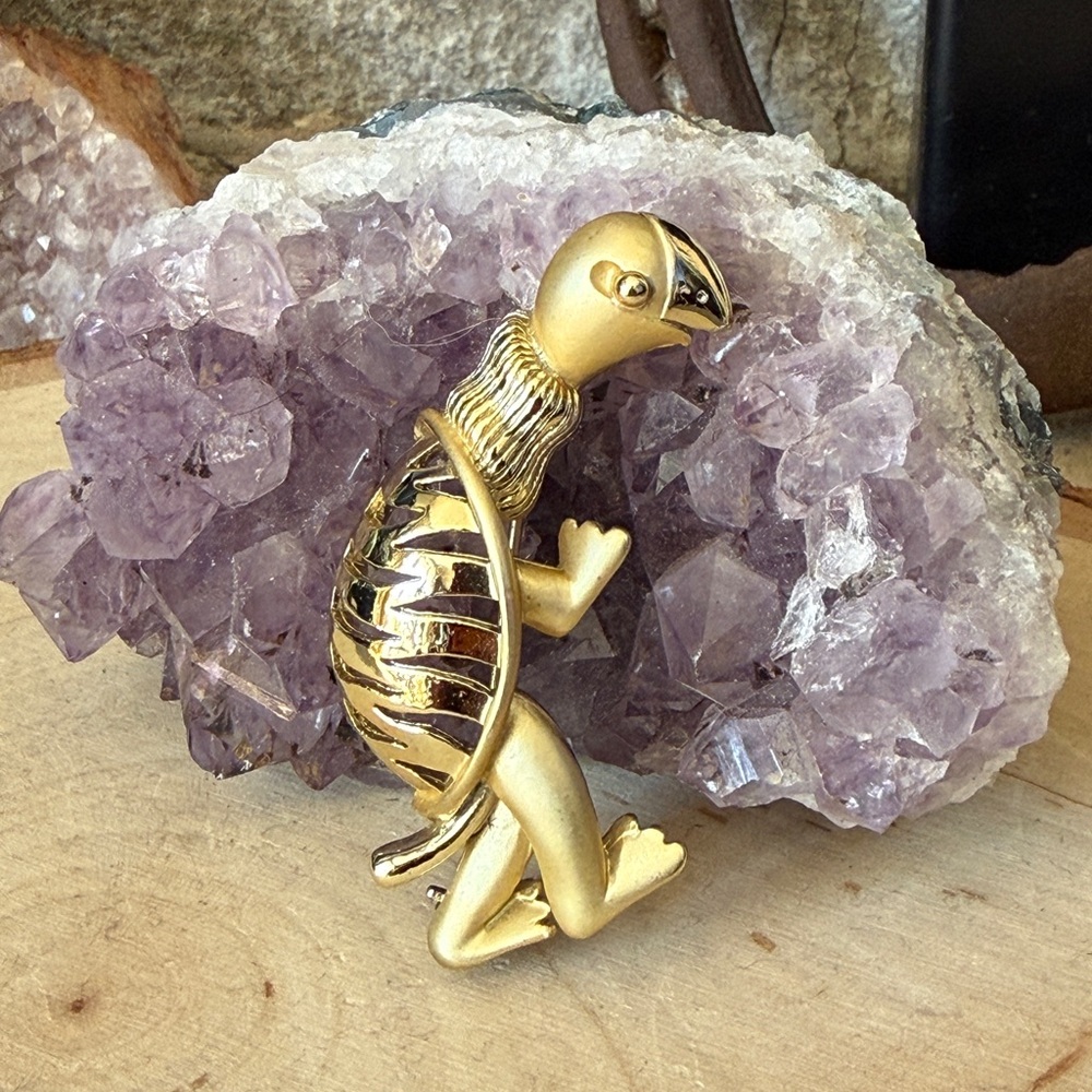 Gold-tone Turtle in a Turtleneck Brooch Pin